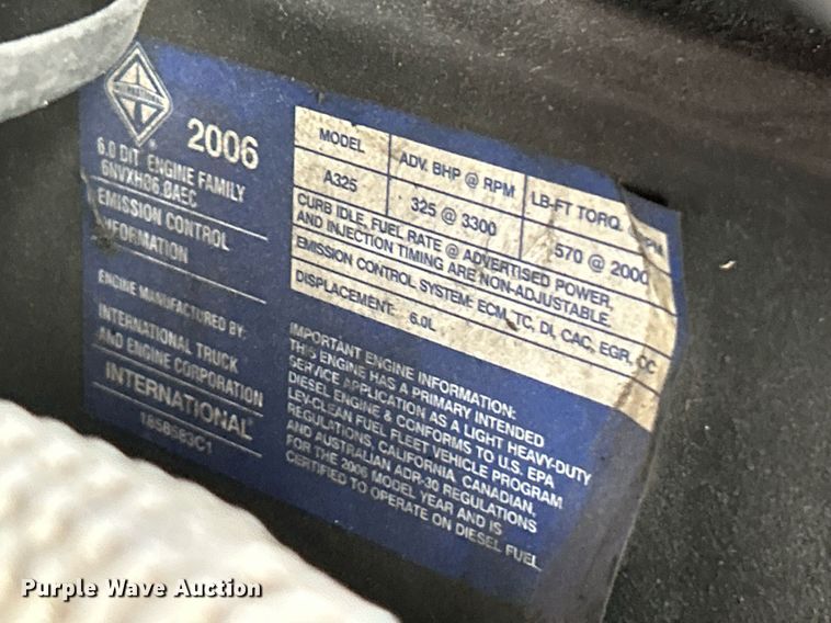 image for item NE9709 2006 Ford F550 Super Duty XLT  rollback truck