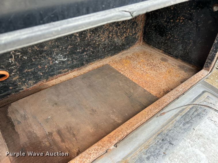 image for item NE9709 2006 Ford F550 Super Duty XLT  rollback truck