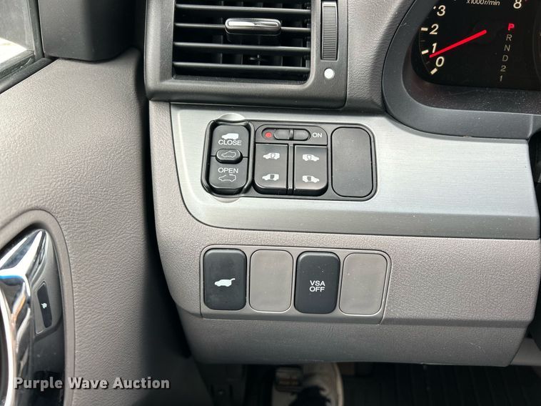 image for item NE9710 2009 Honda  Odyssey van