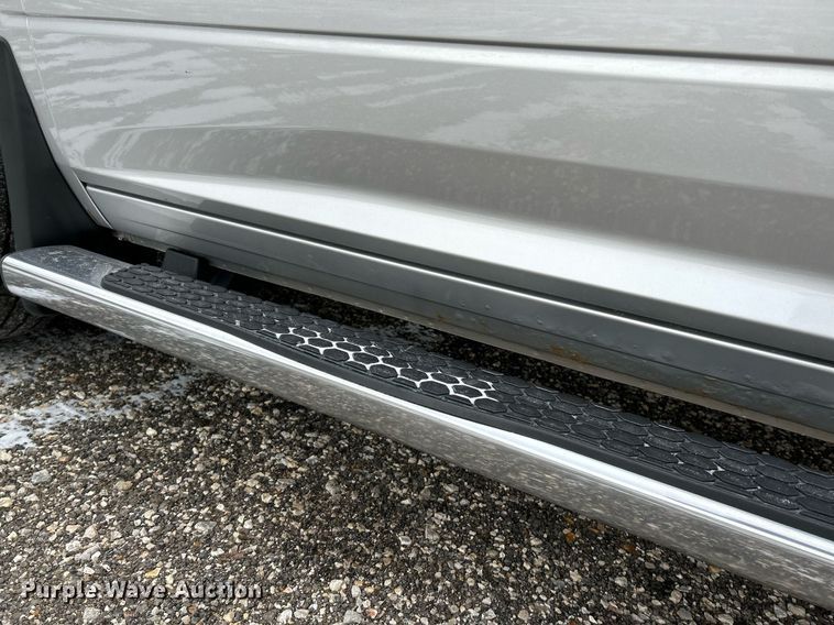 image for item NE9711 2013 Dodge  Ram 1500 Quad Cab pickup truck