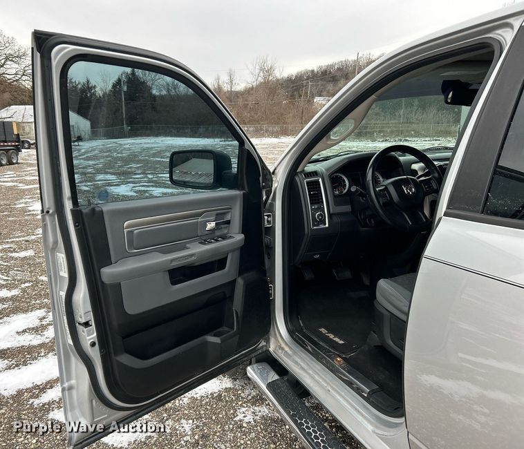 image for item NE9711 2013 Dodge  Ram 1500 Quad Cab pickup truck