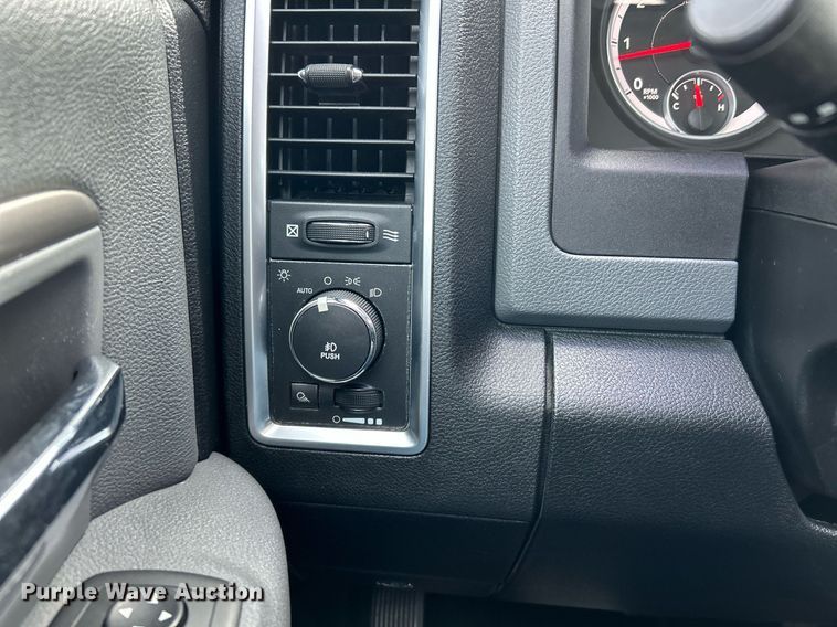 image for item NE9711 2013 Dodge  Ram 1500 Quad Cab pickup truck