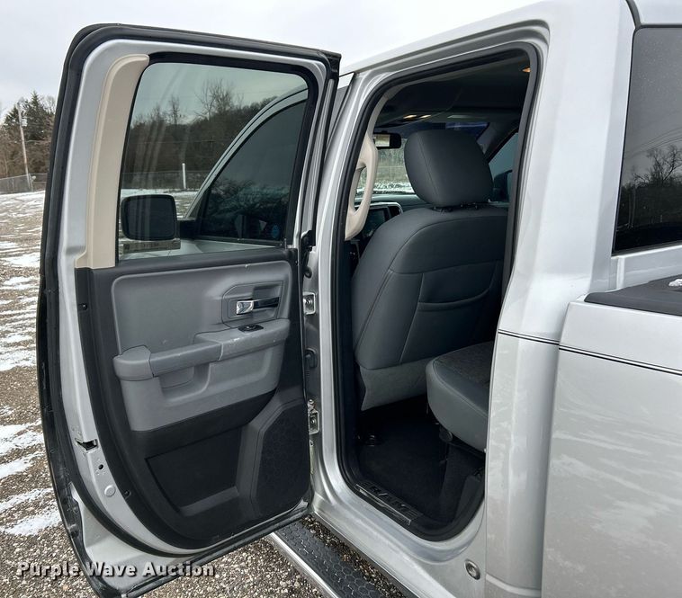 image for item NE9711 2013 Dodge  Ram 1500 Quad Cab pickup truck