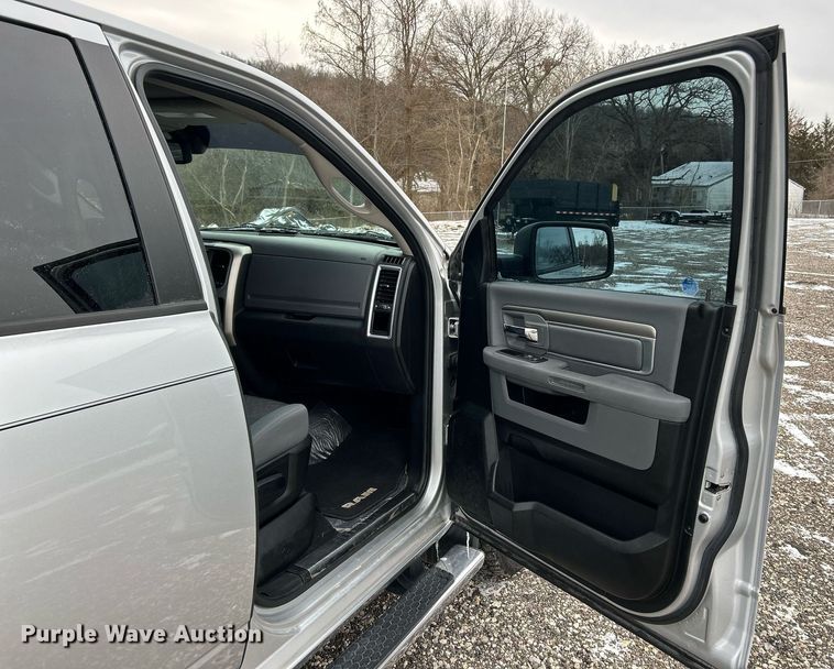 image for item NE9711 2013 Dodge  Ram 1500 Quad Cab pickup truck