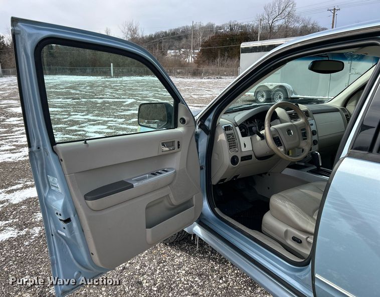 image for item NE9712 2008 Mercury  Mariner SUV