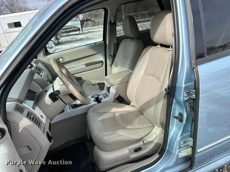 image for item NE9712 2008 Mercury  Mariner SUV