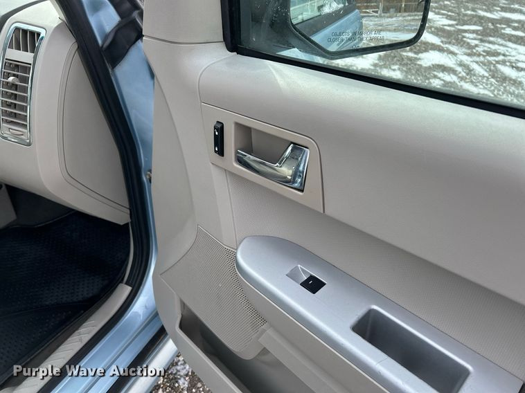 image for item NE9712 2008 Mercury  Mariner SUV