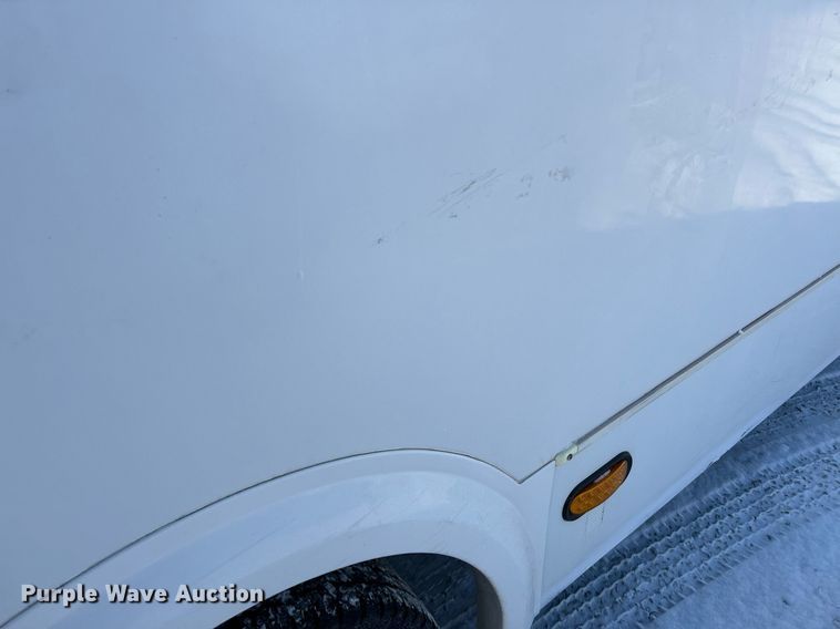 image for item NE9726 2015 Ford E450 Super Duty shuttle bus