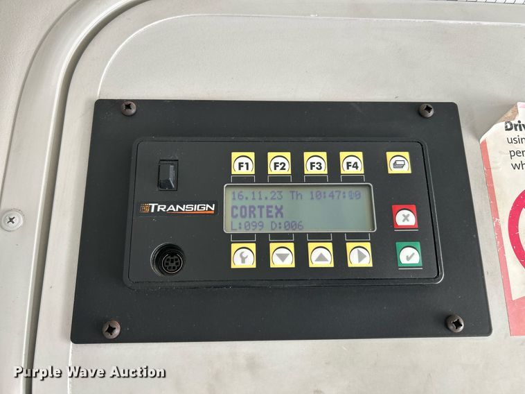 image for item NE9726 2015 Ford E450 Super Duty shuttle bus