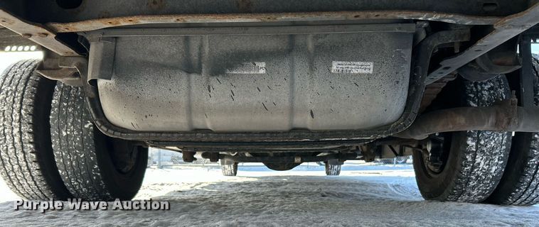 image for item NE9726 2015 Ford E450 Super Duty shuttle bus