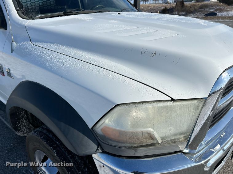 image for item NE9728 2012 Dodge Ram 5500HD flatbed truck