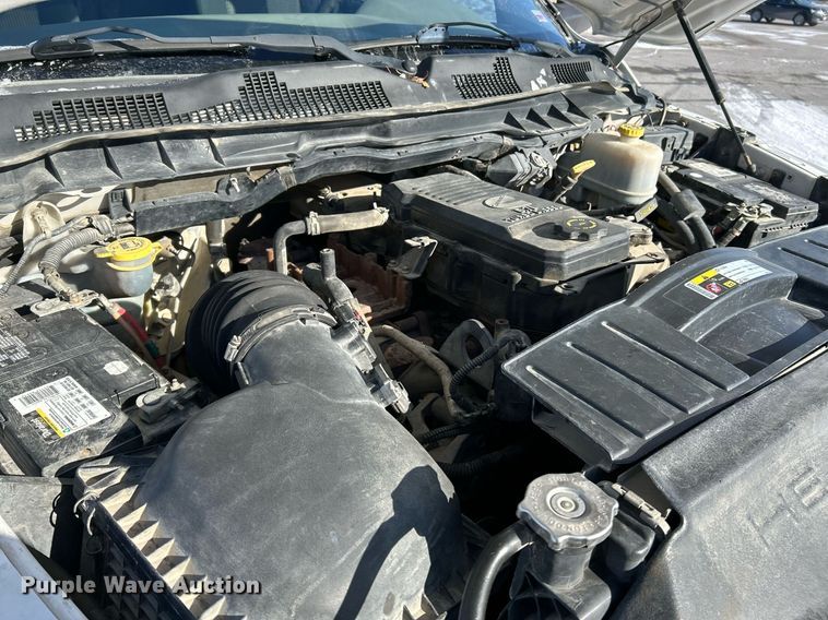 image for item NE9728 2012 Dodge Ram 5500HD flatbed truck