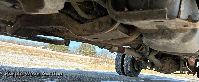 image for item NE9728 2012 Dodge Ram 5500HD flatbed truck