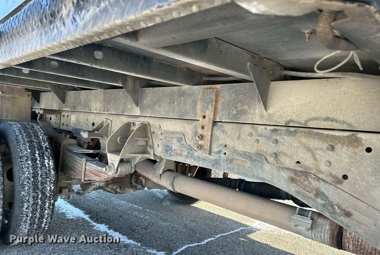 image for item NE9728 2012 Dodge Ram 5500HD flatbed truck