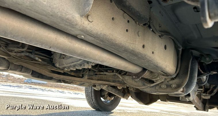 image for item NE9728 2012 Dodge Ram 5500HD flatbed truck