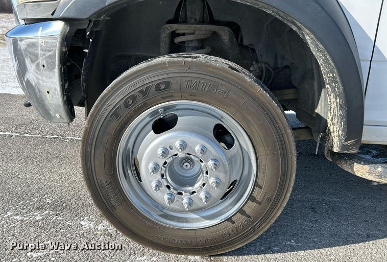 image for item NE9728 2012 Dodge Ram 5500HD flatbed truck