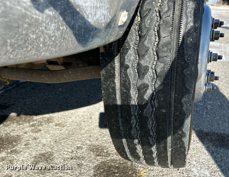 image for item NE9728 2012 Dodge Ram 5500HD flatbed truck