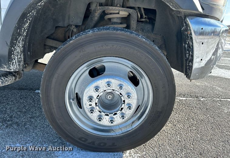 image for item NE9728 2012 Dodge Ram 5500HD flatbed truck