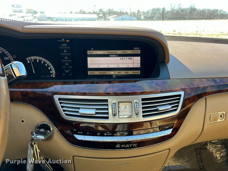 image for item NE9731 2008 Mercedes-Benz S550  