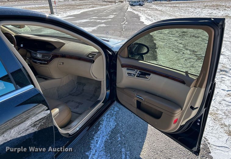 image for item NE9731 2008 Mercedes-Benz S550  