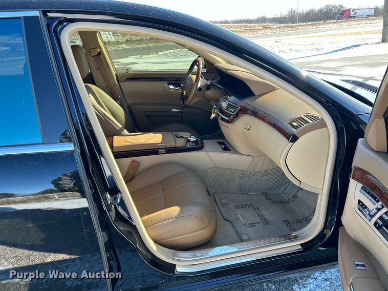 image for item NE9731 2008 Mercedes-Benz S550  