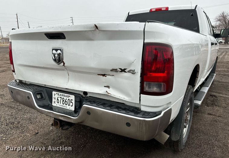 image for item NI9737 2016 Ram 2500  Crew Cab pickup truck