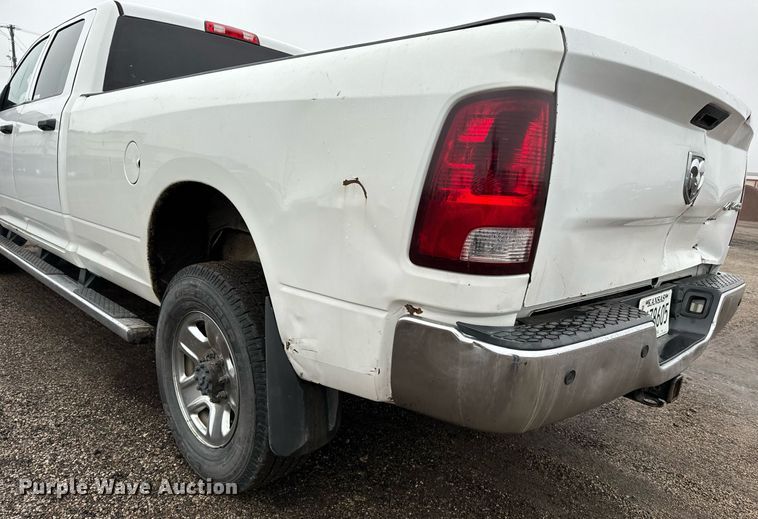 image for item NI9737 2016 Ram 2500  Crew Cab pickup truck