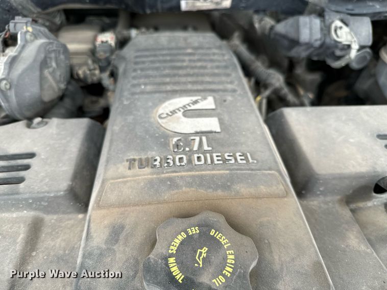 image for item NI9737 2016 Ram 2500  Crew Cab pickup truck