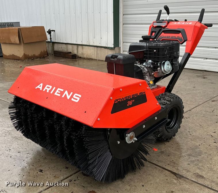 image for item NI9747 Ariens PB36 HYD Brush  broom