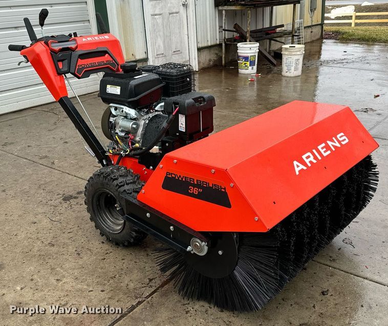 image for item NI9747 Ariens PB36 HYD Brush  broom