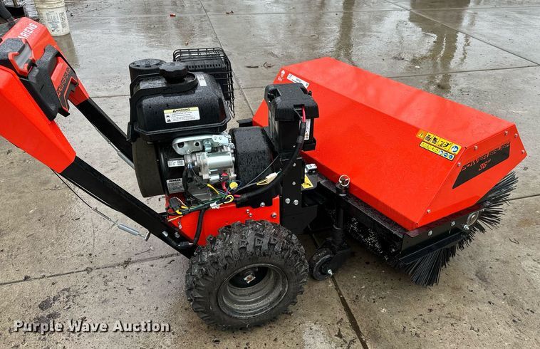 image for item NI9747 Ariens PB36 HYD Brush  broom