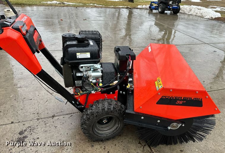 image for item NI9747 Ariens PB36 HYD Brush  broom
