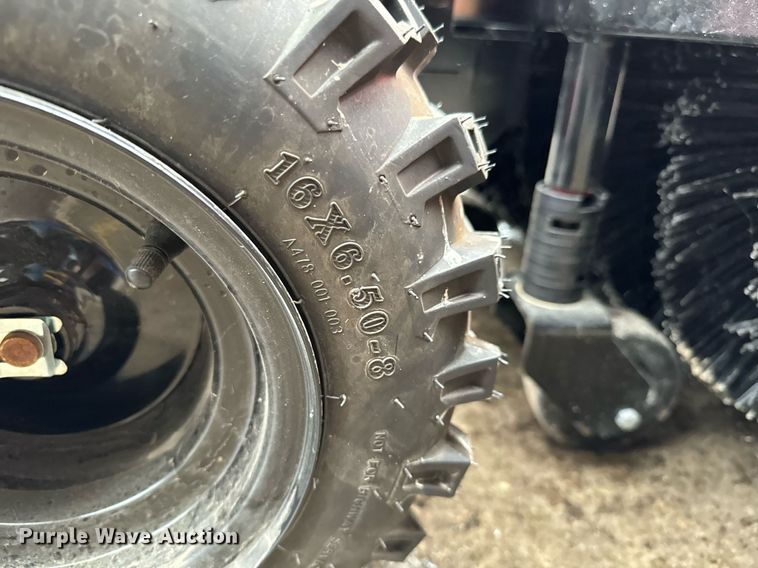 image for item NI9747 Ariens PB36 HYD Brush  broom