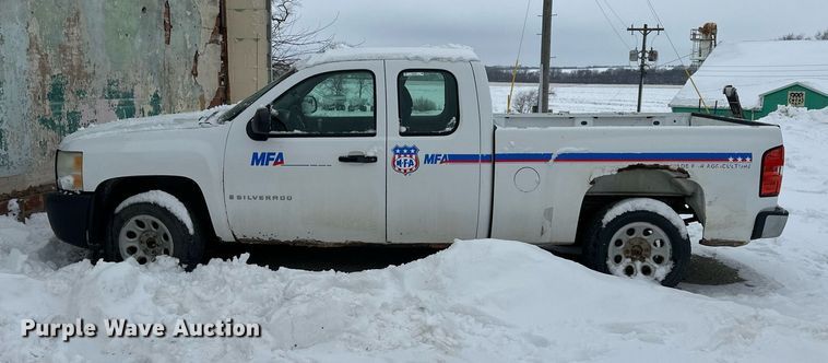 image for item NL9350 2008 Chevrolet Silverado 1500 Ext. Cab pickup truck