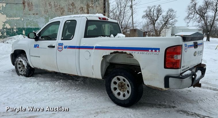 image for item NL9350 2008 Chevrolet Silverado 1500 Ext. Cab pickup truck