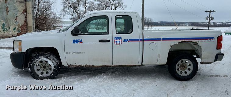 image for item NL9350 2008 Chevrolet Silverado 1500 Ext. Cab pickup truck