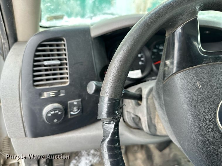 image for item NL9350 2008 Chevrolet Silverado 1500 Ext. Cab pickup truck