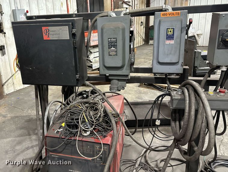 image for item NL9356 1998 Fanuc System  R-J3 robotic welder