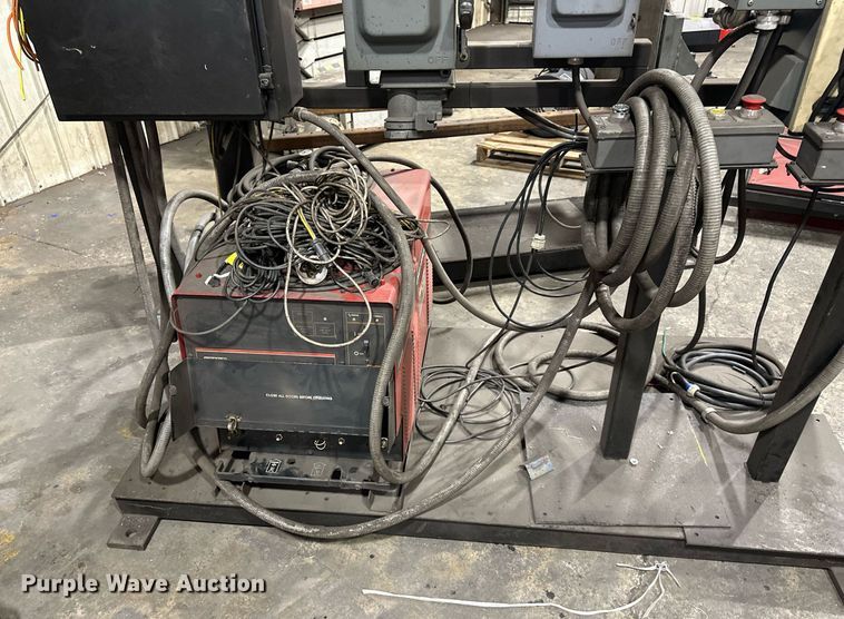 image for item NL9356 1998 Fanuc System  R-J3 robotic welder