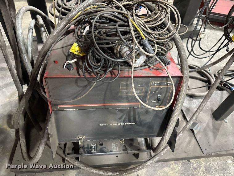 image for item NL9356 1998 Fanuc System  R-J3 robotic welder