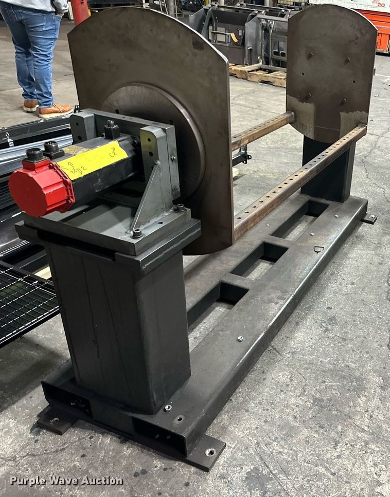 image for item NL9356 1998 Fanuc System  R-J3 robotic welder