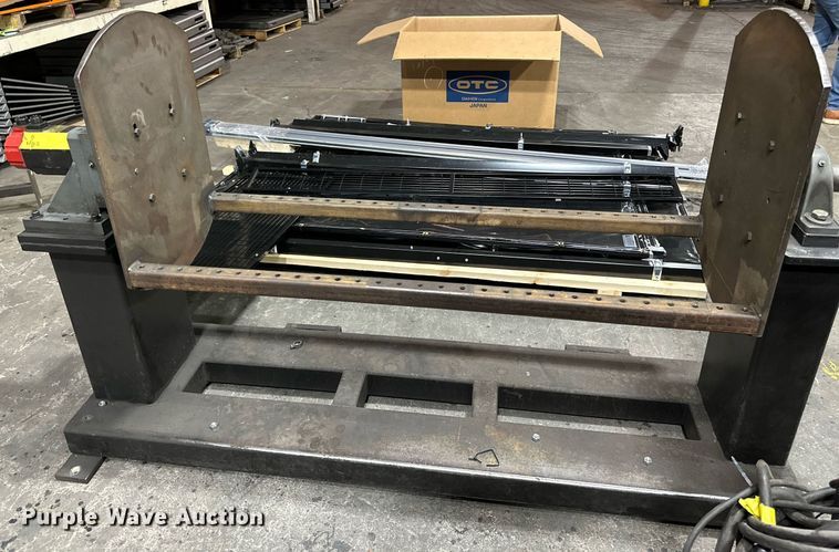 image for item NL9356 1998 Fanuc System  R-J3 robotic welder