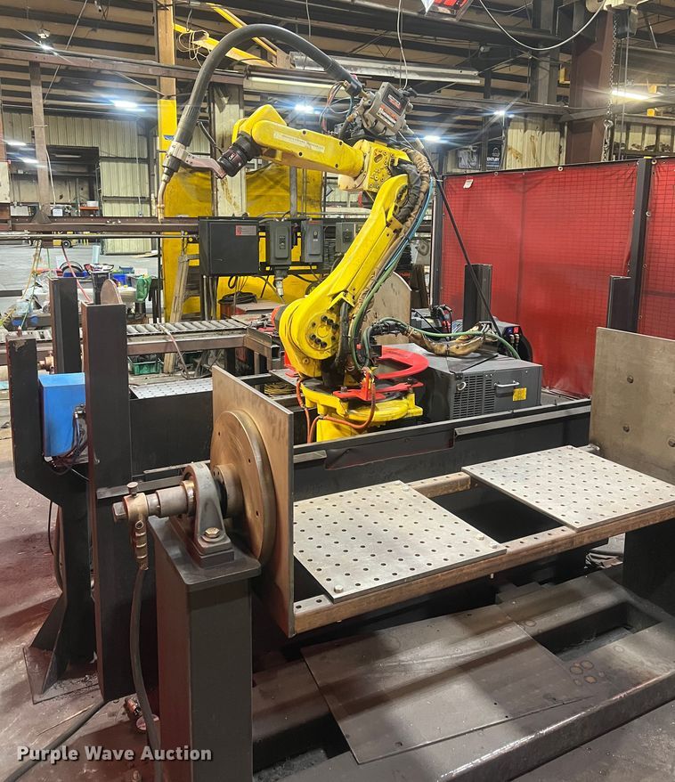 image for item NL9356 1998 Fanuc System  R-J3 robotic welder