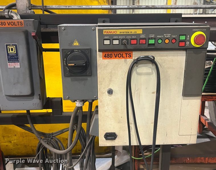 image for item NL9356 1998 Fanuc System  R-J3 robotic welder