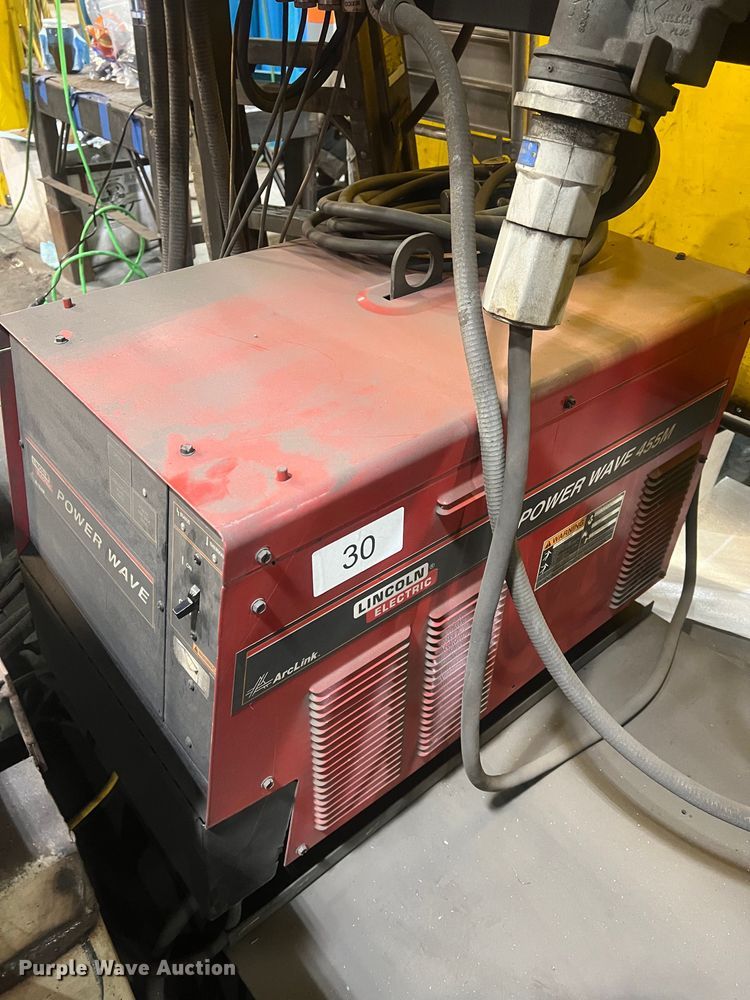 image for item NL9356 1998 Fanuc System  R-J3 robotic welder