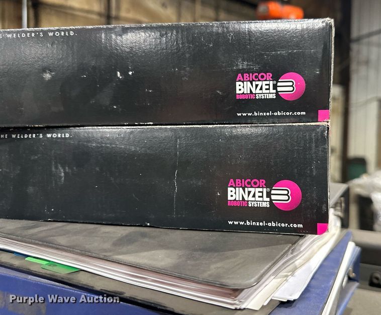 image for item NL9356 1998 Fanuc System  R-J3 robotic welder