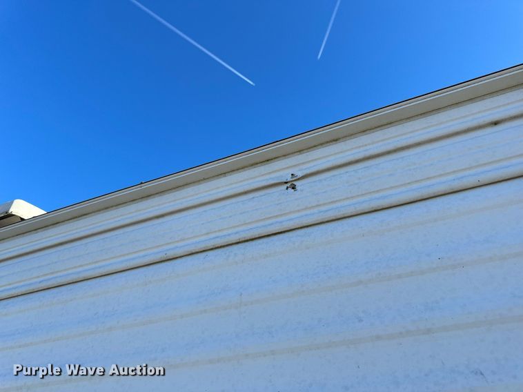 image for item NM9186 1997 Fleetwood Wilderness camper