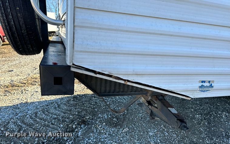 image for item NM9186 1997 Fleetwood Wilderness camper