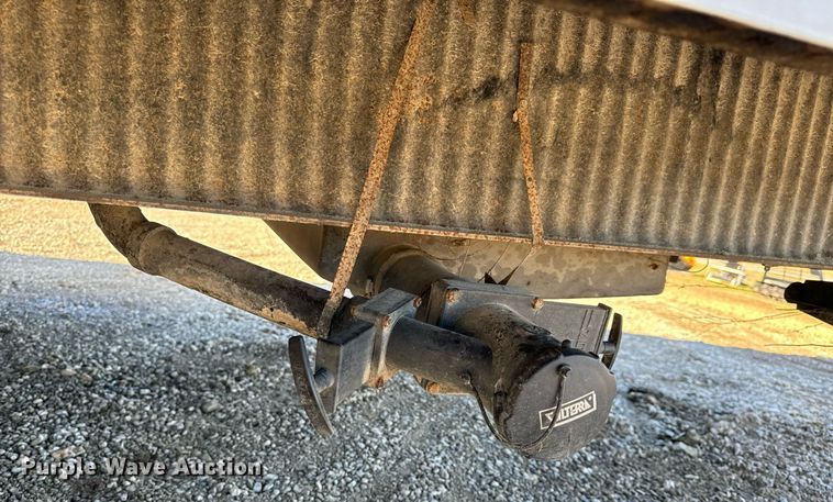 image for item NM9186 1997 Fleetwood Wilderness camper