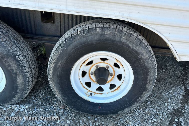 image for item NM9186 1997 Fleetwood Wilderness camper